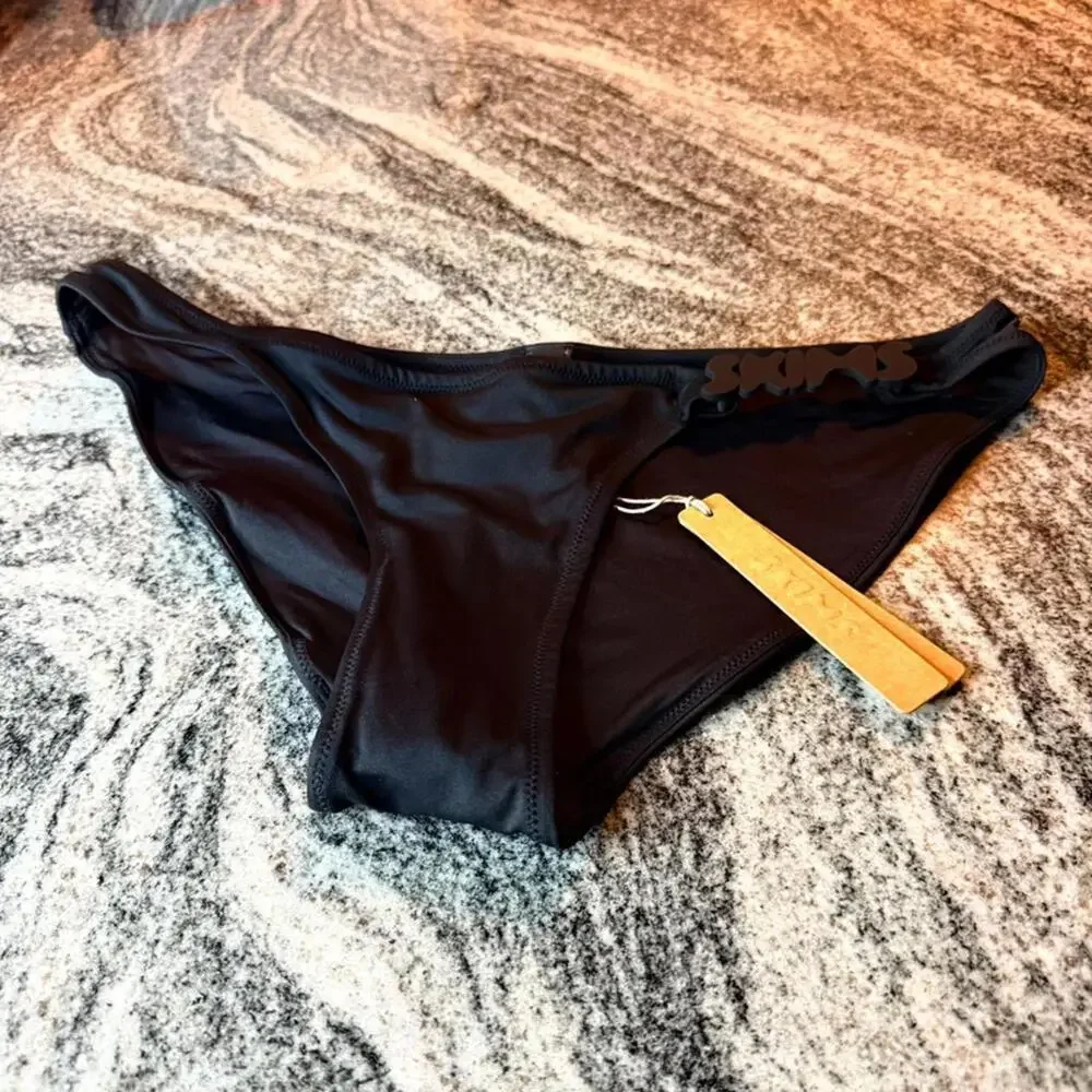 SKIMS Swim Logo Hardware Bikini Bottom Onyx Black Size S / US 4–6 NWT Rare